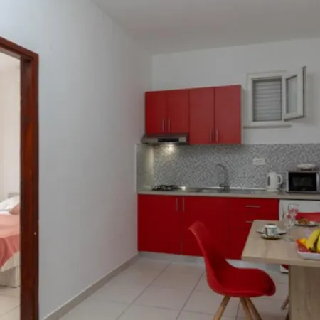 Apartments Ane Molunat Exterior photo